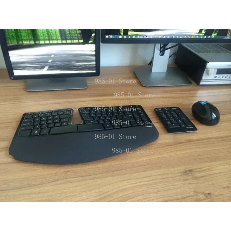 Bezprzewodowy zestaw klawiatur – Desk Setup Keyboard recenzja i cena