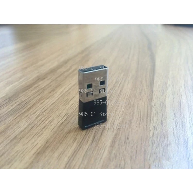 Bezprzewodowy zestaw klawiatur – Desk Setup Keyboard recenzja i cena