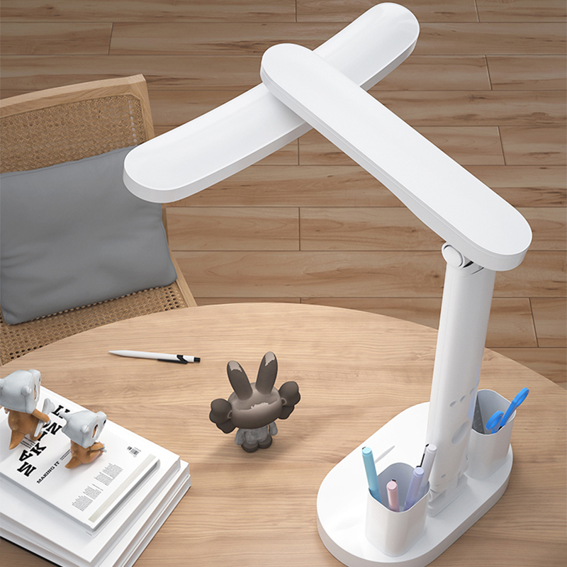 Zegar LED lampa stołowa USB z  – Desk Setup Study recenzja i cena