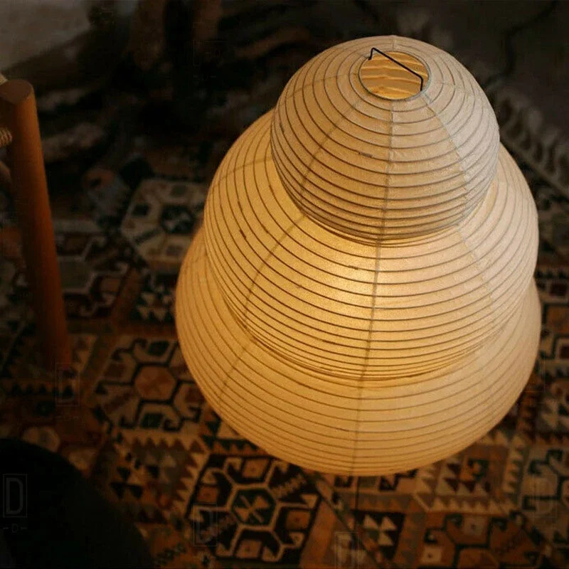 Japońska lampa stołowa z białe – Desk Setup Japan recenzja i cena
